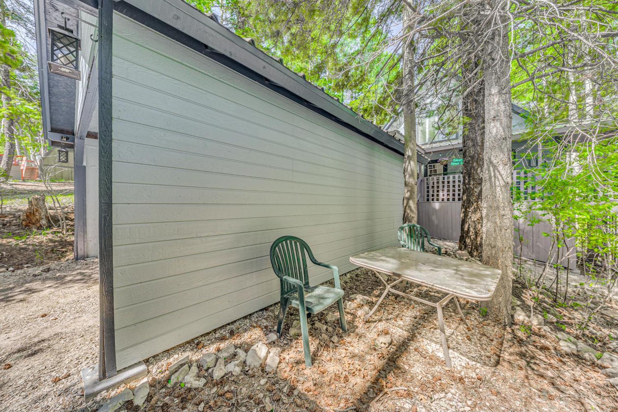 Quaint Cloudcroft Cabin With Stunning Forest Views! エクステリア 写真